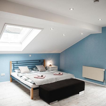 Modernes Apartment Mit Top Ausstattung Und Kamin Im Oberpfaelzer Seenland Nittenau Esterno foto
